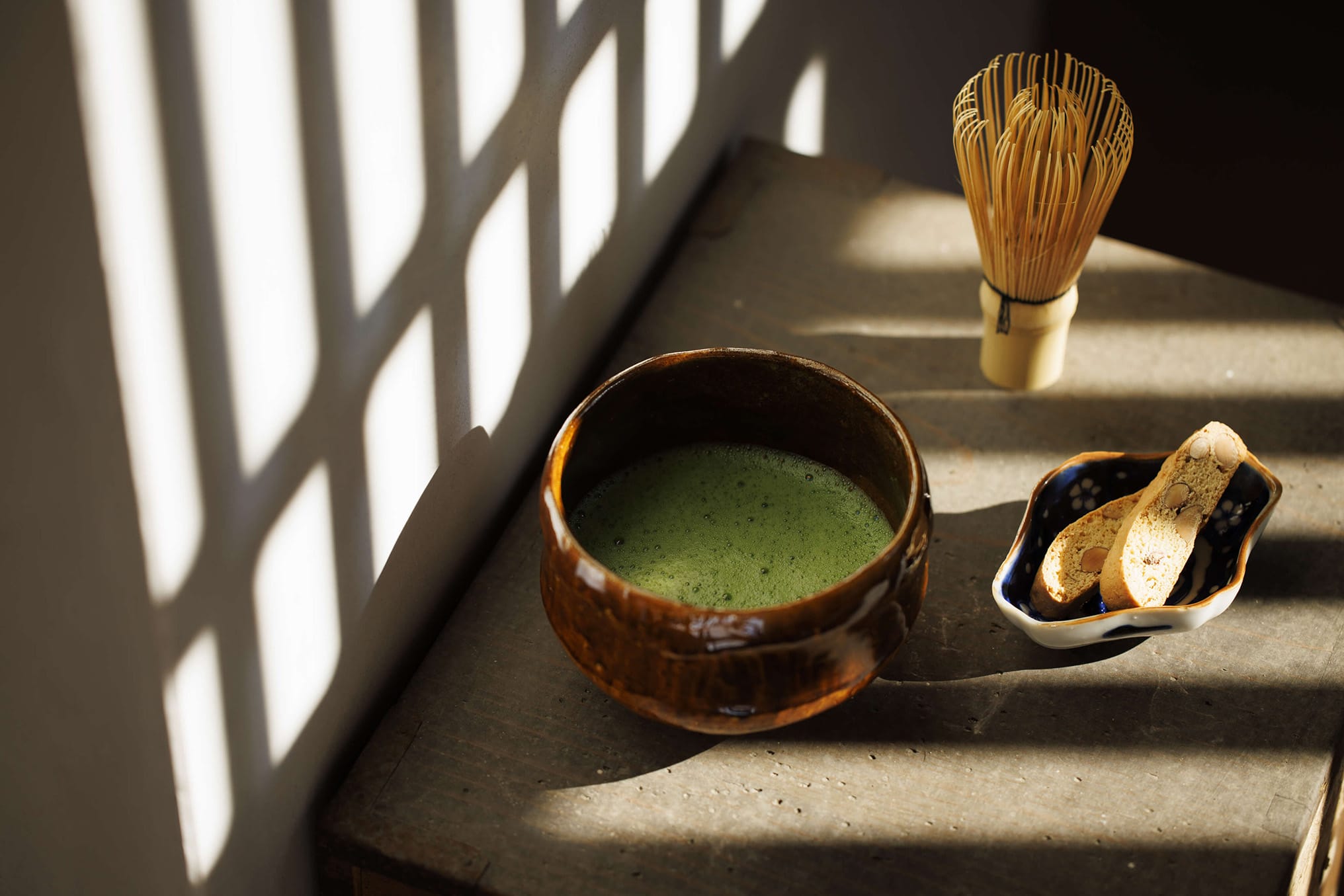 抹茶とビスコッティの画像